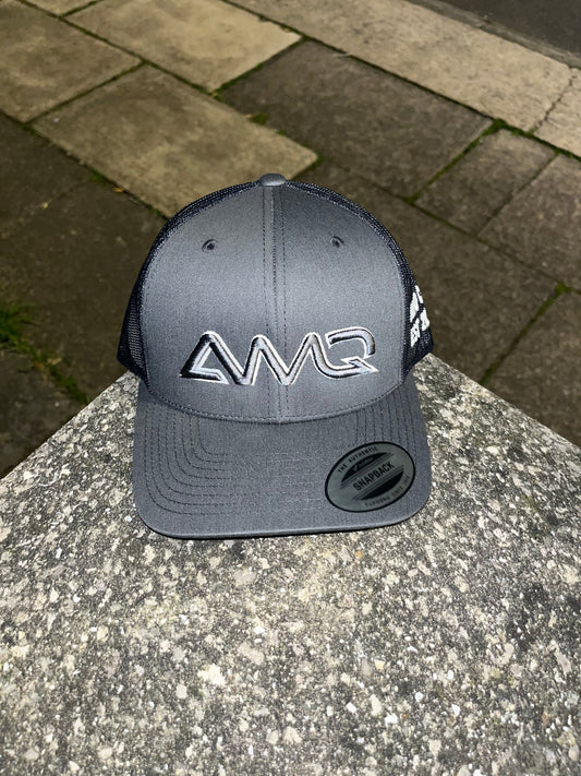 Dark grey & White Amq Cap 2.0